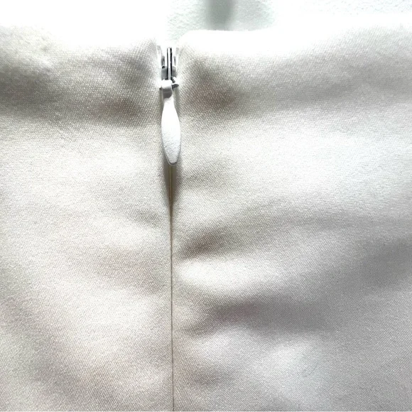 ETCETERA Solid White Pencil Skirt Eyelet Mock Tie Lace Up Detail Size 0 … - Picture 7 of 11